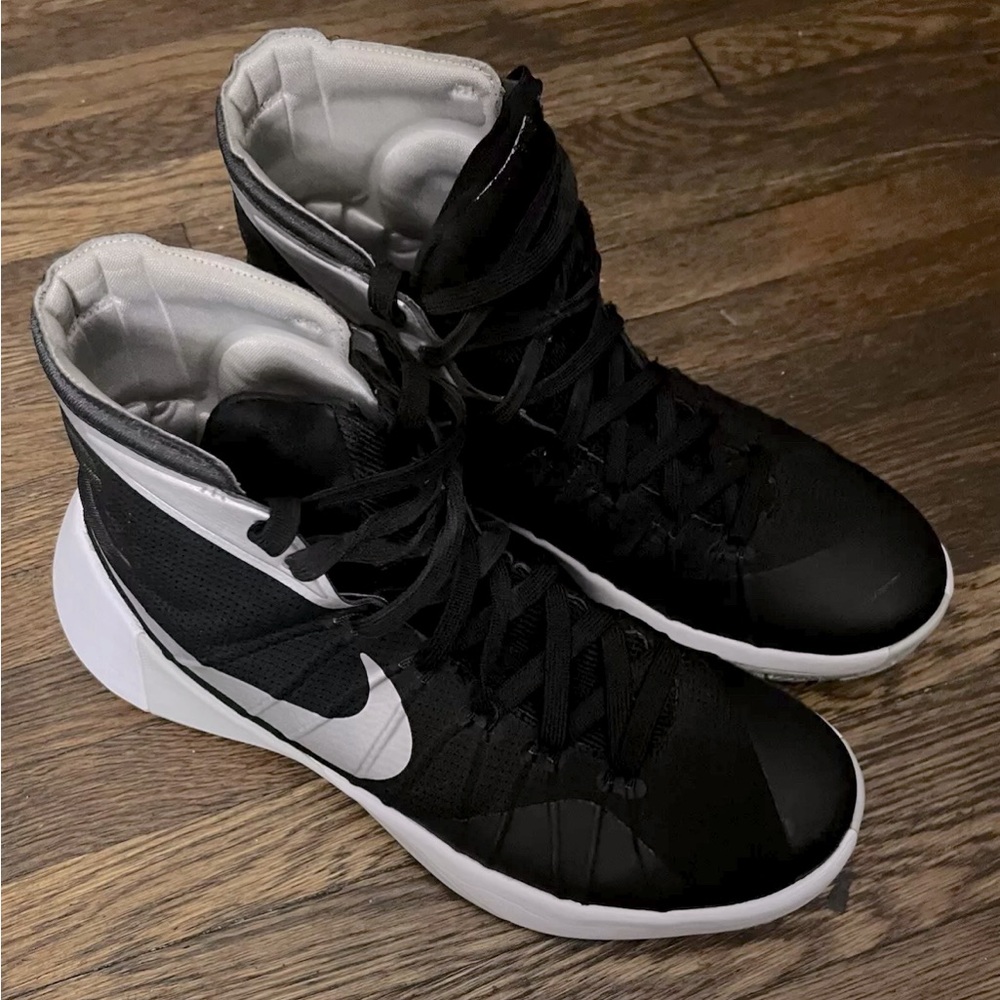nike mens 2015 zoom sz 7.5 black silver mens high tops hyperdunk